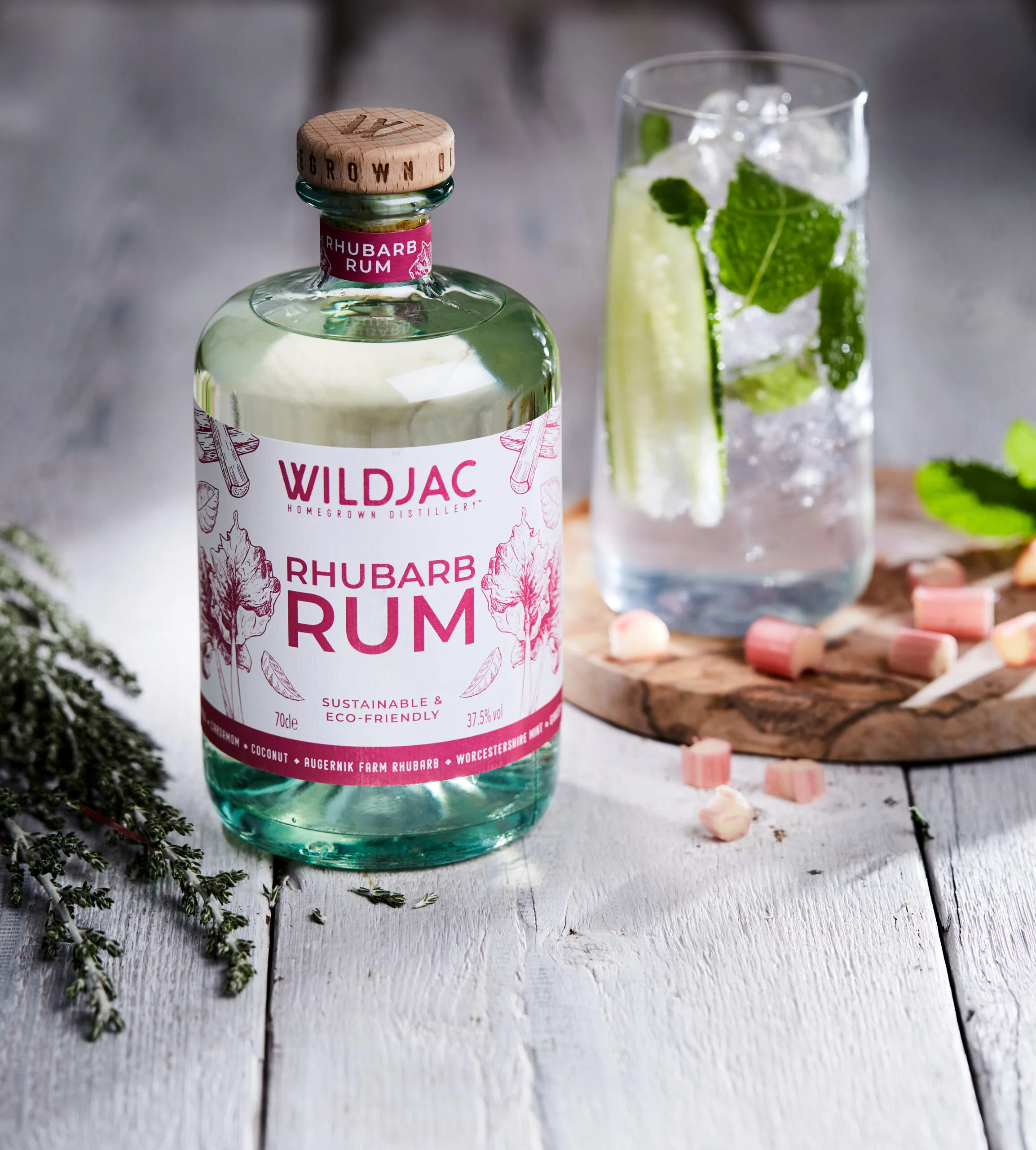 Rhubarb Rum 70cl - Image 3